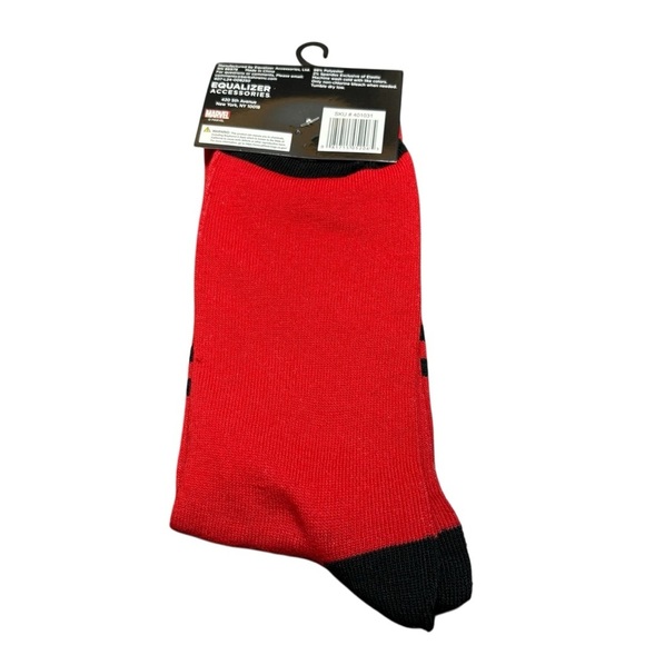3/$20 Crazy Socks Marvel Deadpool for Men & Women Funny Gift for Game Lovers - Picture 2 of 4